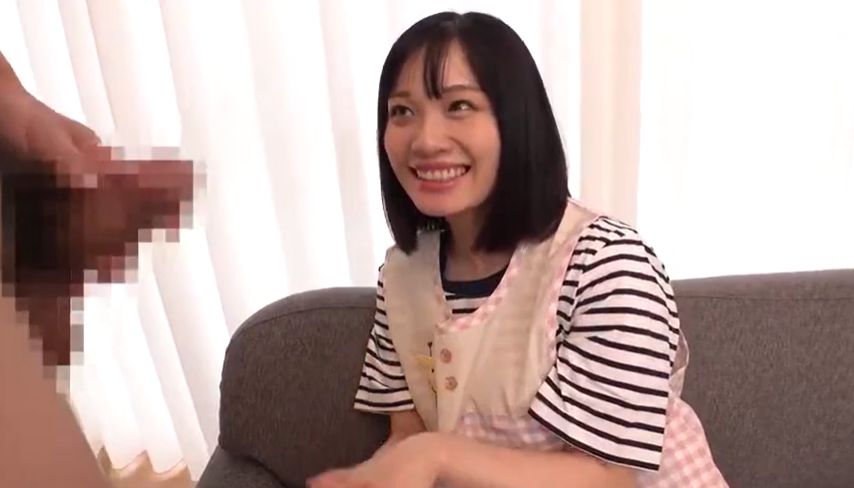 入れていいのよぉ♡現役保育士さんが授乳手コキで欲情して神筆おろし