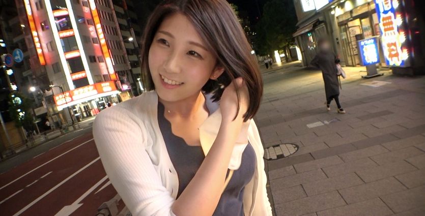 あぁイクっ！30歳、マジメで上品な秘書嬢がナンパで釣られイキ狂い
